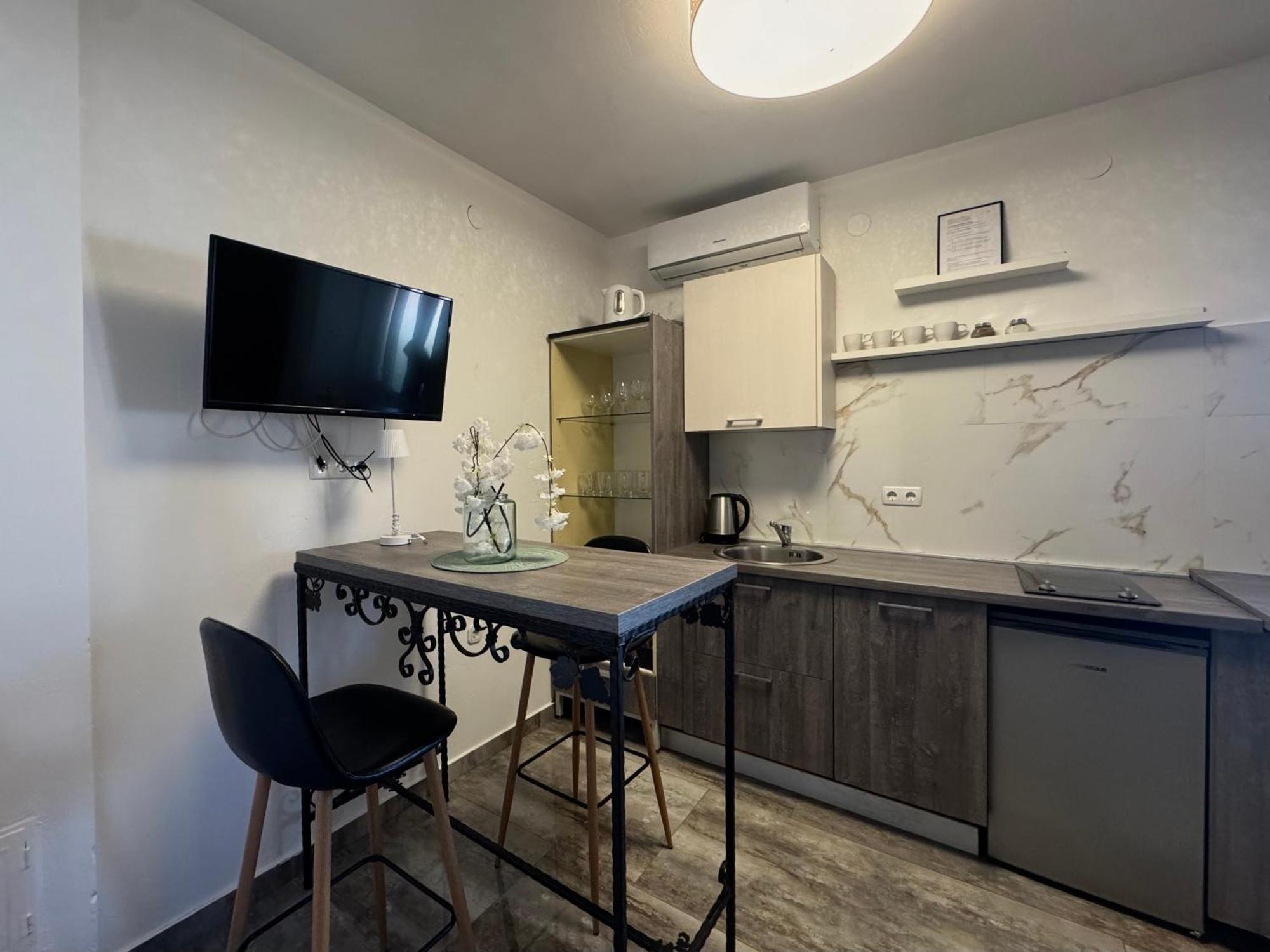Apartments Orhidelia 奈维斯 外观 照片